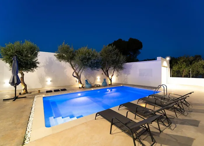 Gioiello Pefki (Rhodes)