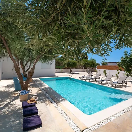 Gioiello Villa Pefki (Rhodes)