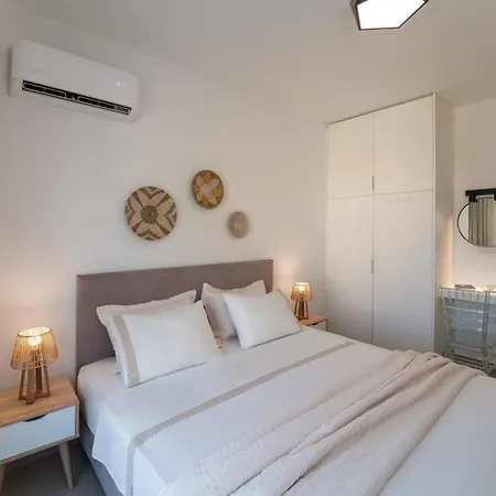 Gioiello * Pefki (Rhodes)